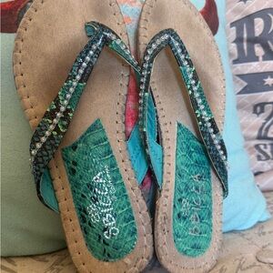 Sbicca Teal and Tan Beaded Sandals size 9